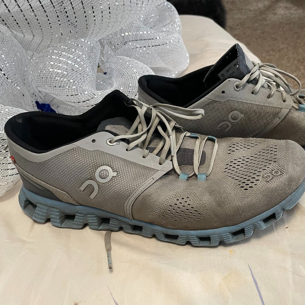 OC On Cloud men's sneakers